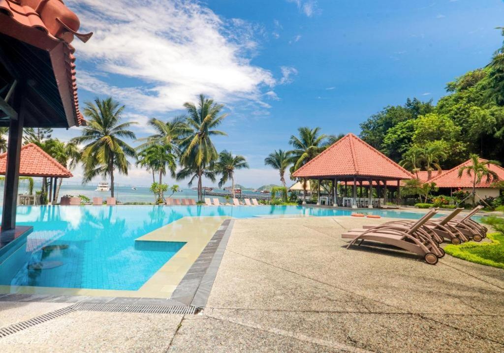 Laprima Hotel Flores Labuan Bajo Exterior foto
