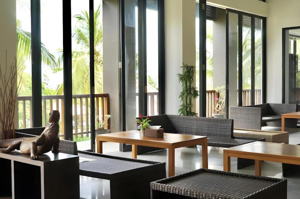 Laprima Hotel Flores Labuan Bajo Exterior foto