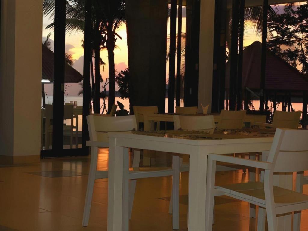Laprima Hotel Flores Labuan Bajo Exterior foto