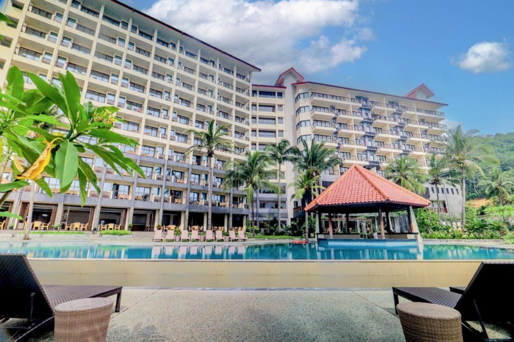 Laprima Hotel Flores Labuan Bajo Exterior foto