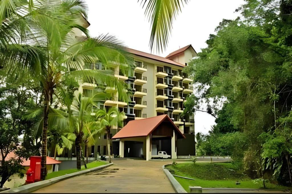 Laprima Hotel Flores Labuan Bajo Exterior foto