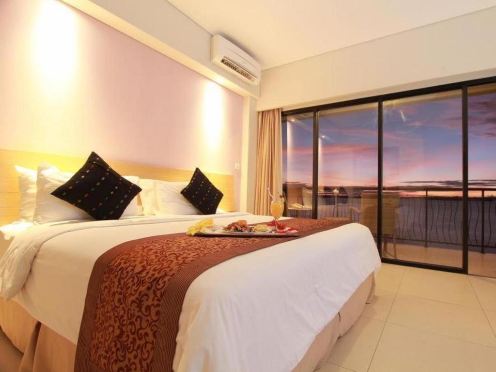 Laprima Hotel Flores Labuan Bajo Exterior foto
